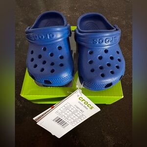 NEW CROCS Baby Classic Clogs in Royal Blue